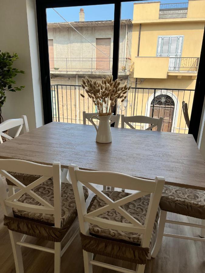 Al Vicolo Stretto Lejlighed Brancaleone Marina Eksteriør billede